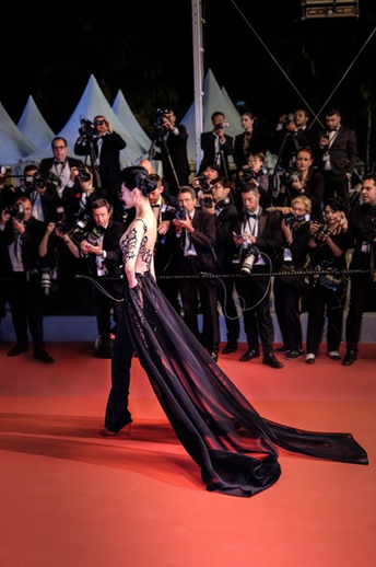 赵欣，第71届戛纳电影节吸引官方媒体关注的中国女模特